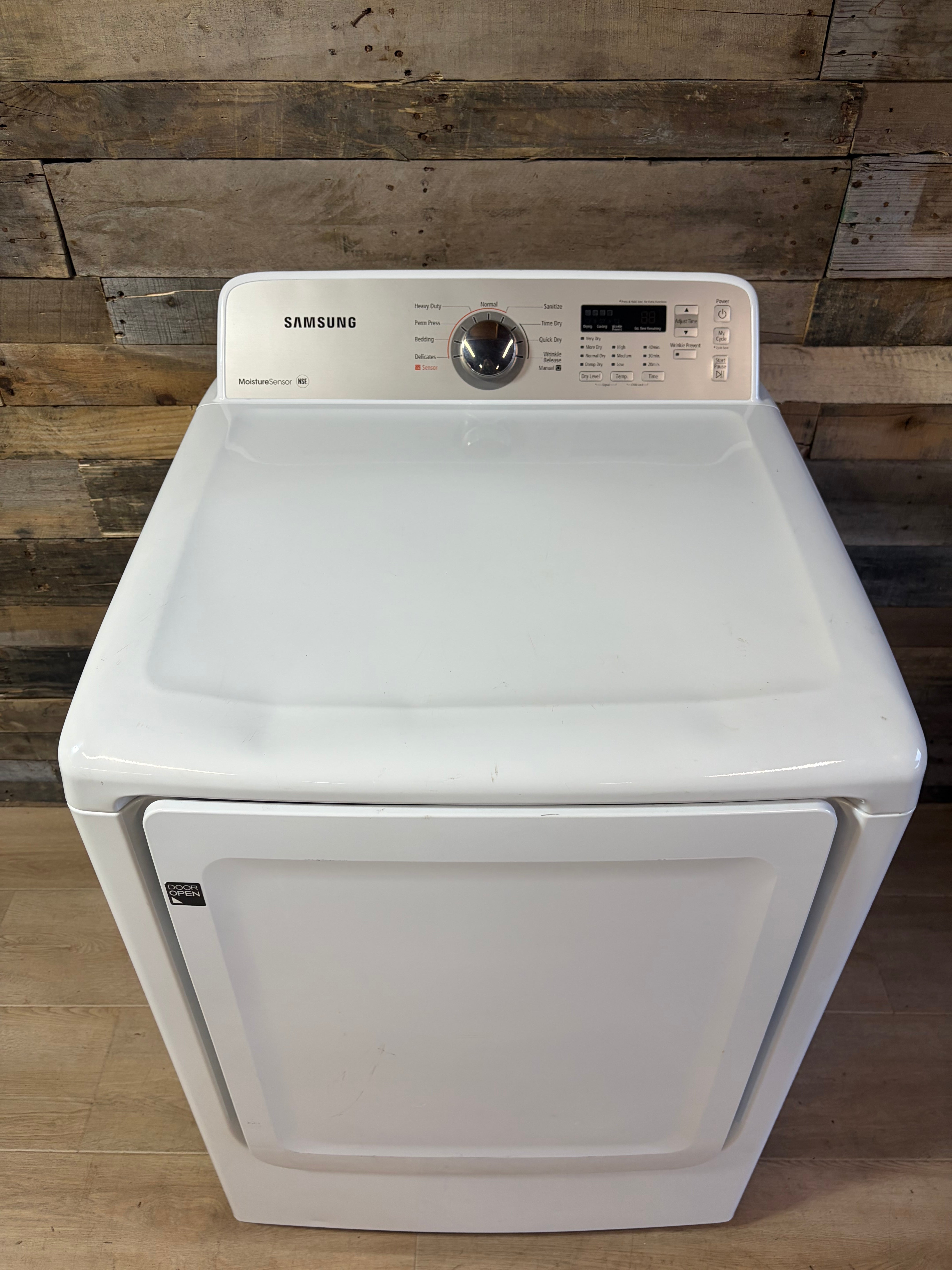 Samsung White Moisture Sensor Dryer