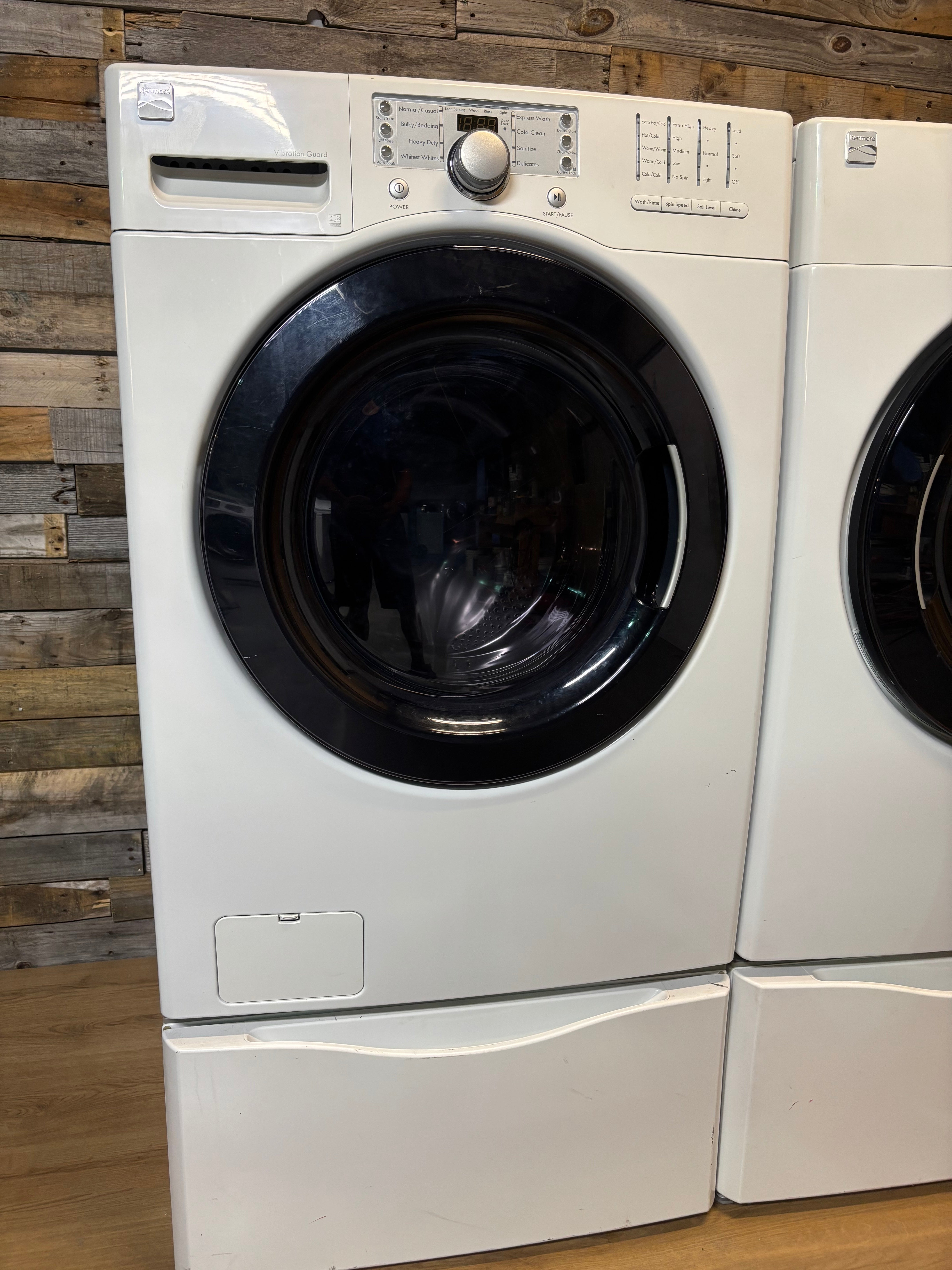 Kenmore Elite Pedestal Front Load Set