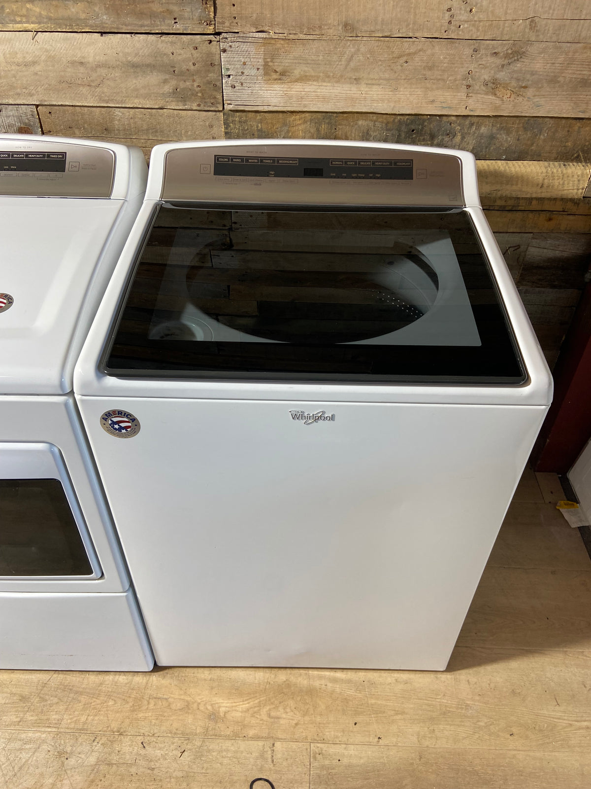 Whirlpool Large Capacity Digital Washer & Dryer Set