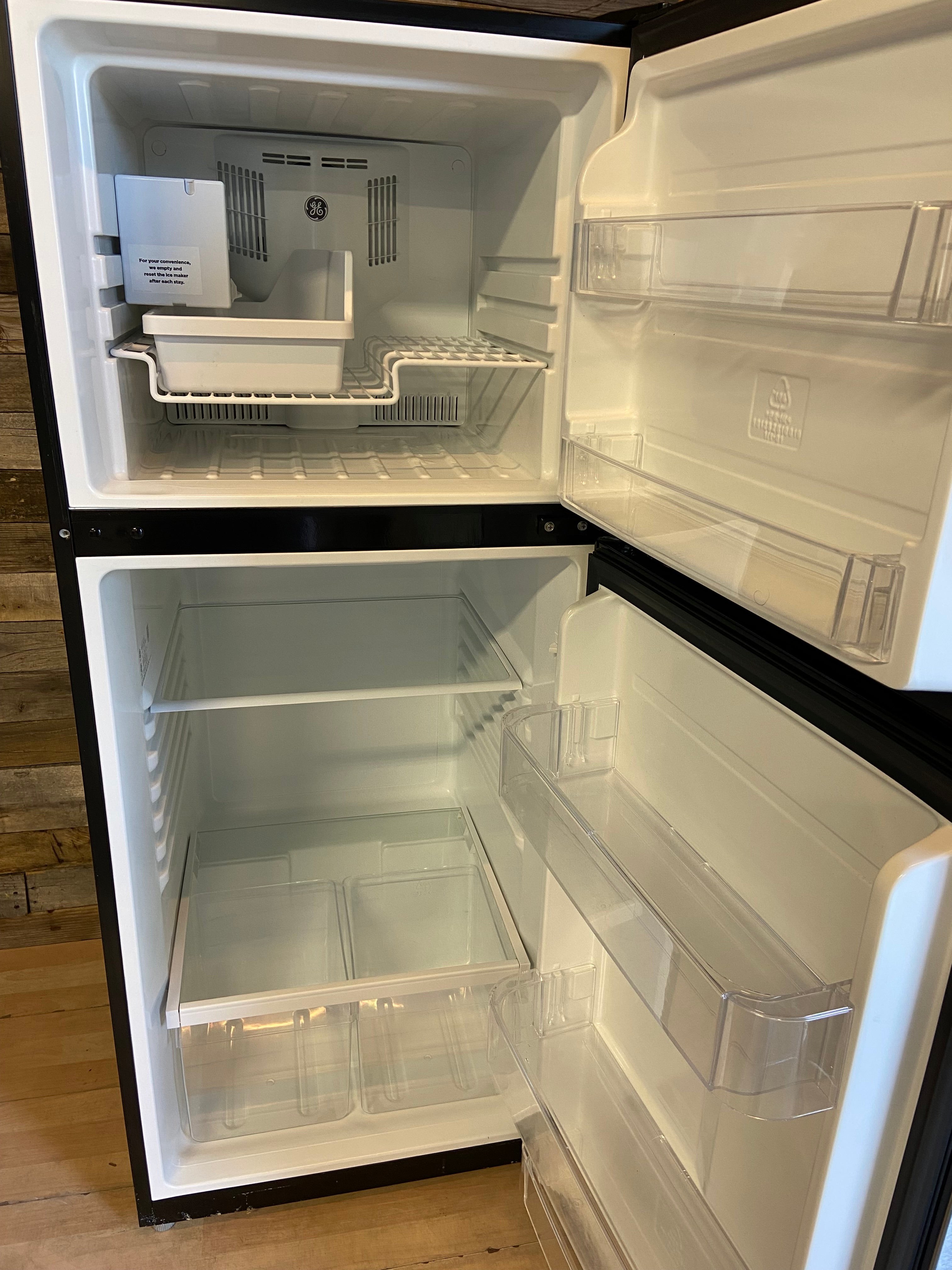 GE Top/Bottom Stainless Refrigerator