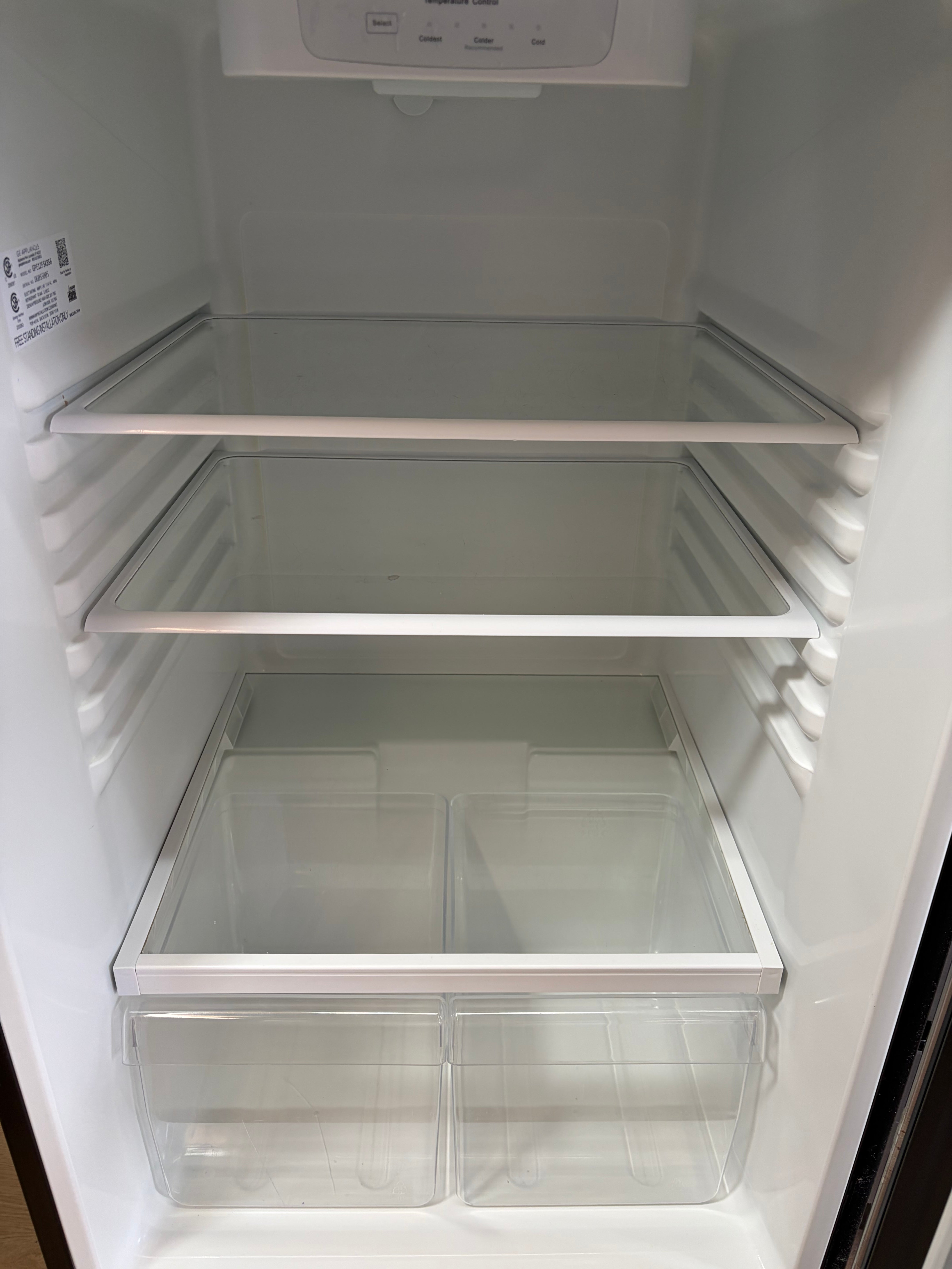 GE Apartment Size Kitchen Set