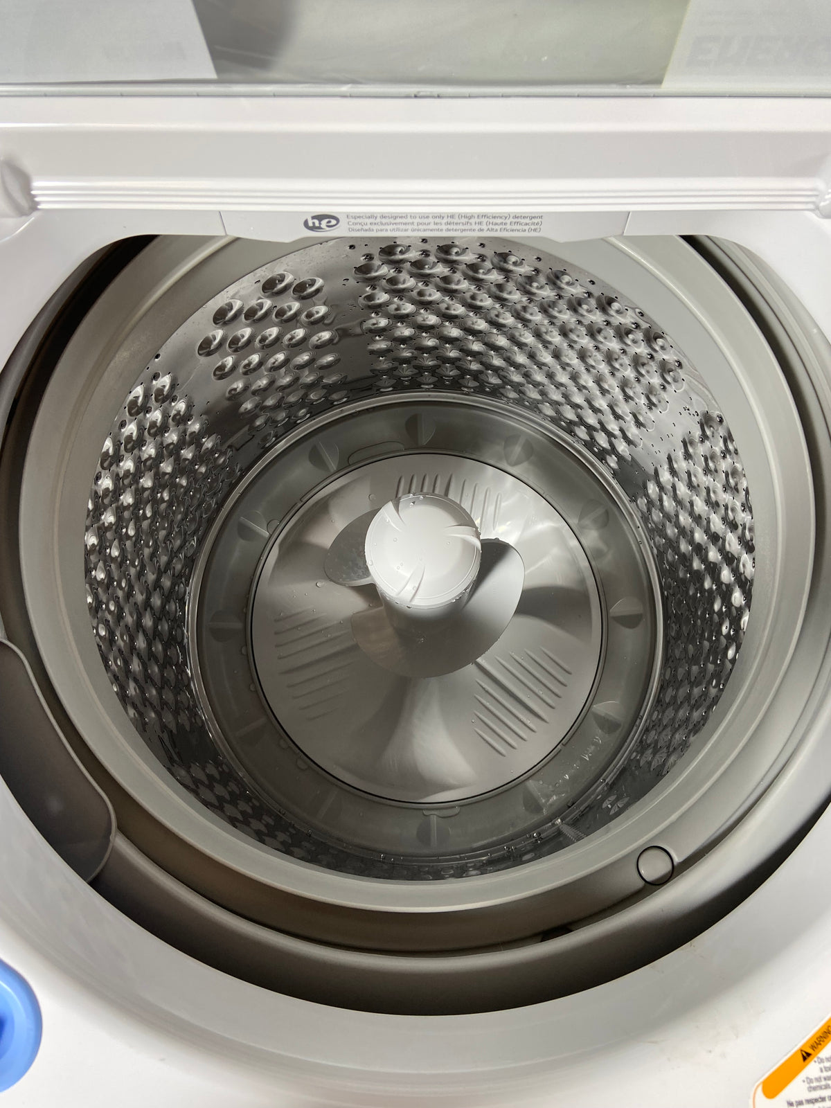 LG Agitator Medium 4.1-cu ft Top-Load Washer and Dryer Set