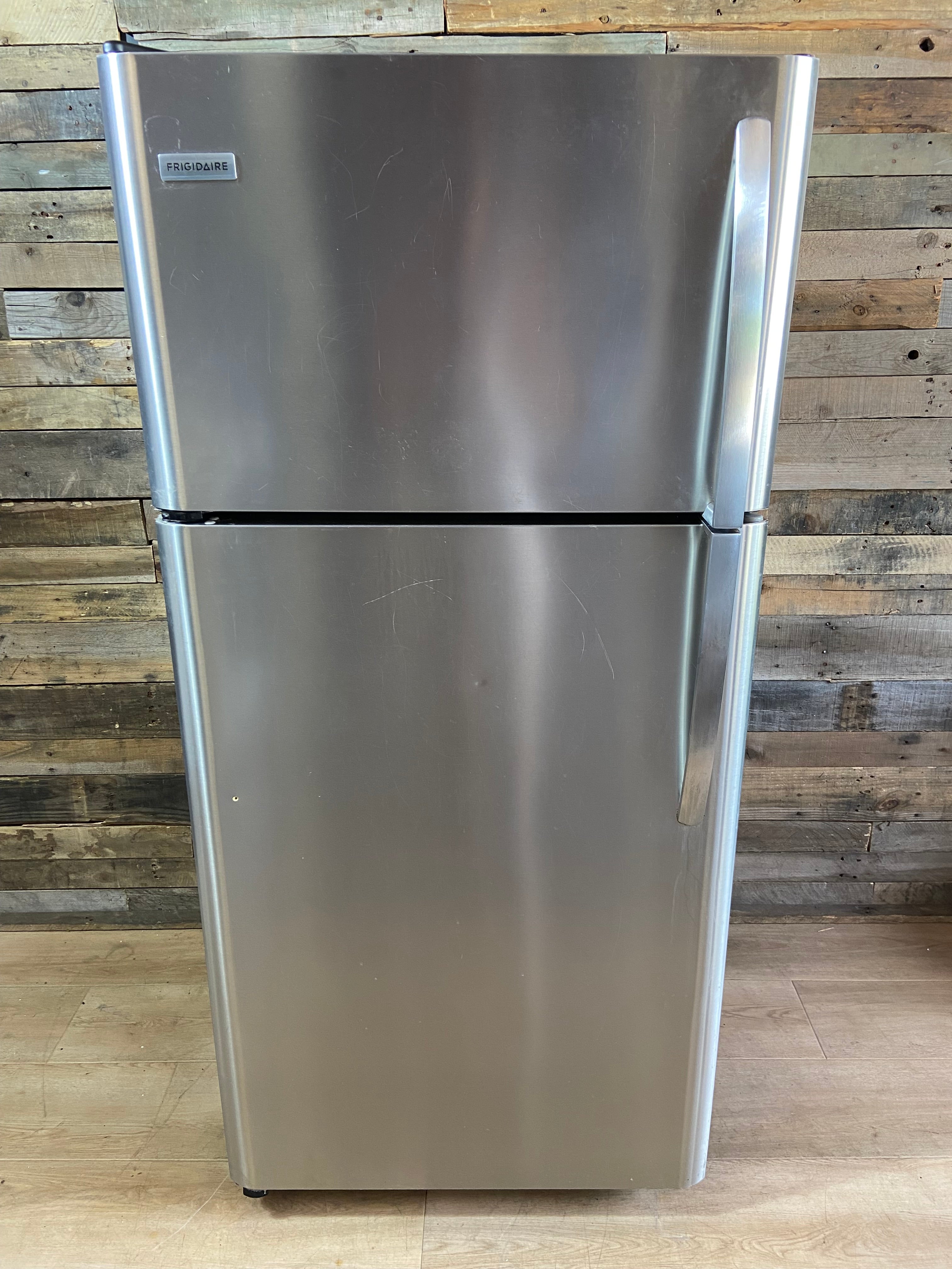 Frigidaire Stainless Steel Top/Bottom Refrigerator With Ice Maker