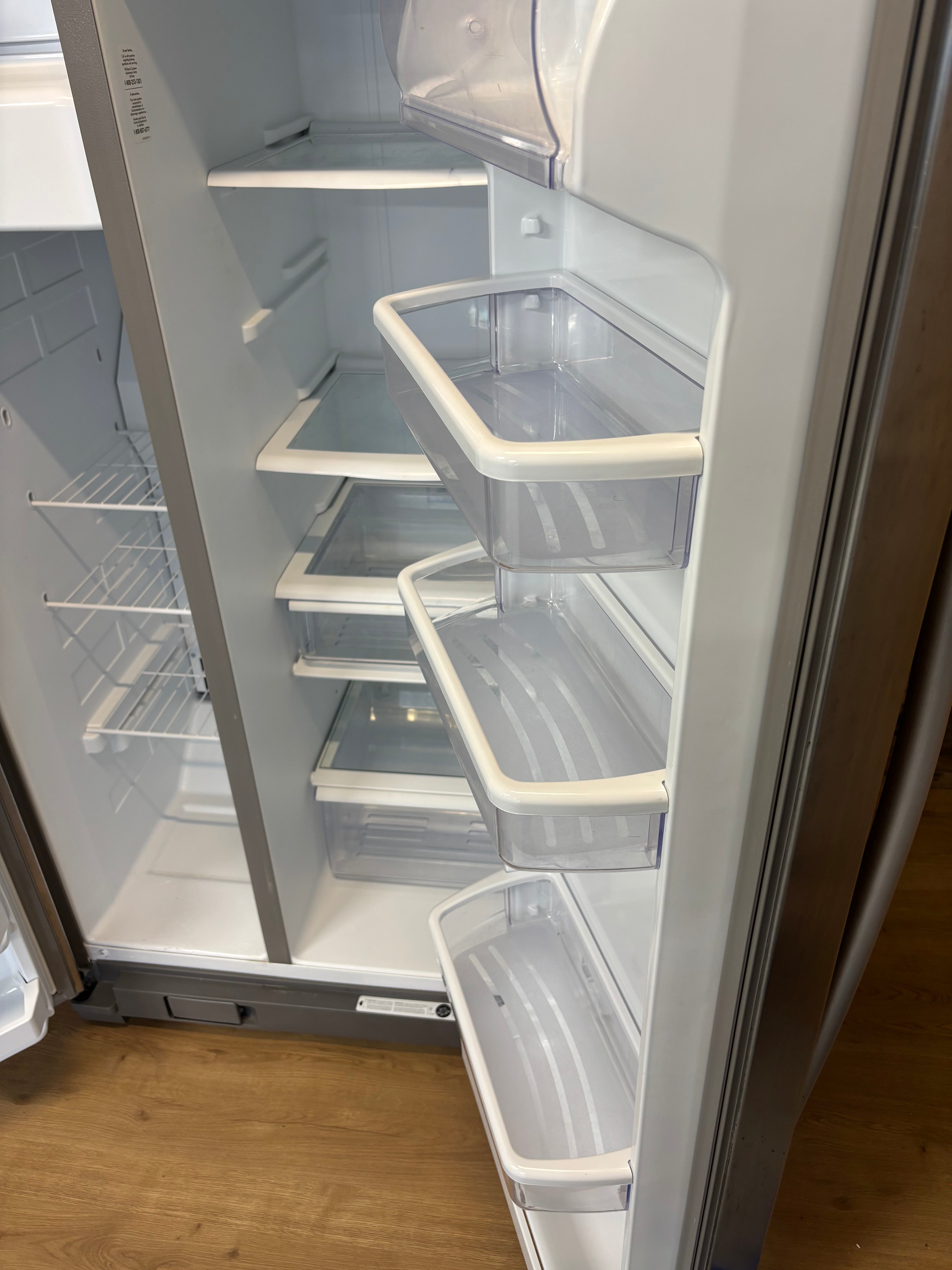Whirlpool Side By Side Stainless Fridge