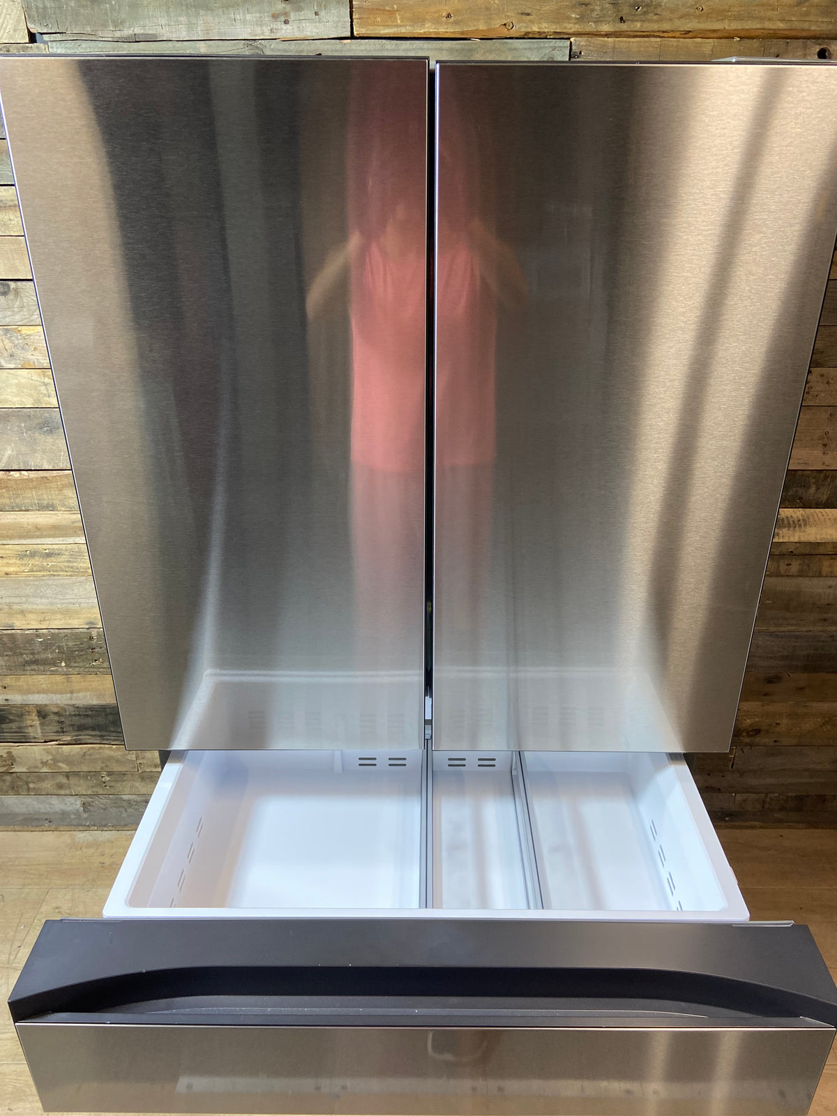 Samsung Bespoke AI Standard-Depth Beverage Center 29-cu ft 4 -Door 36-in Wide French Door Refrigerator with Dual Ice Make