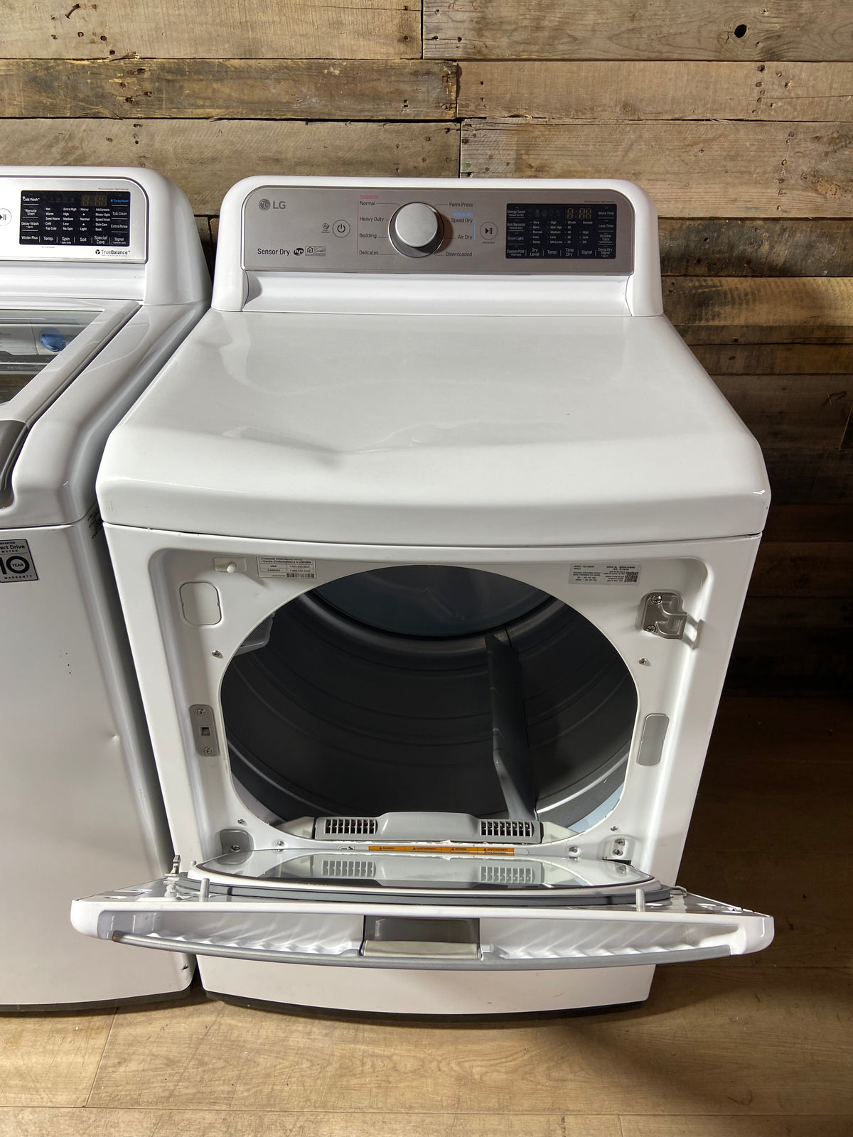 LG Large Capacity Direct Drive Top Load Washer & Dryer Set
