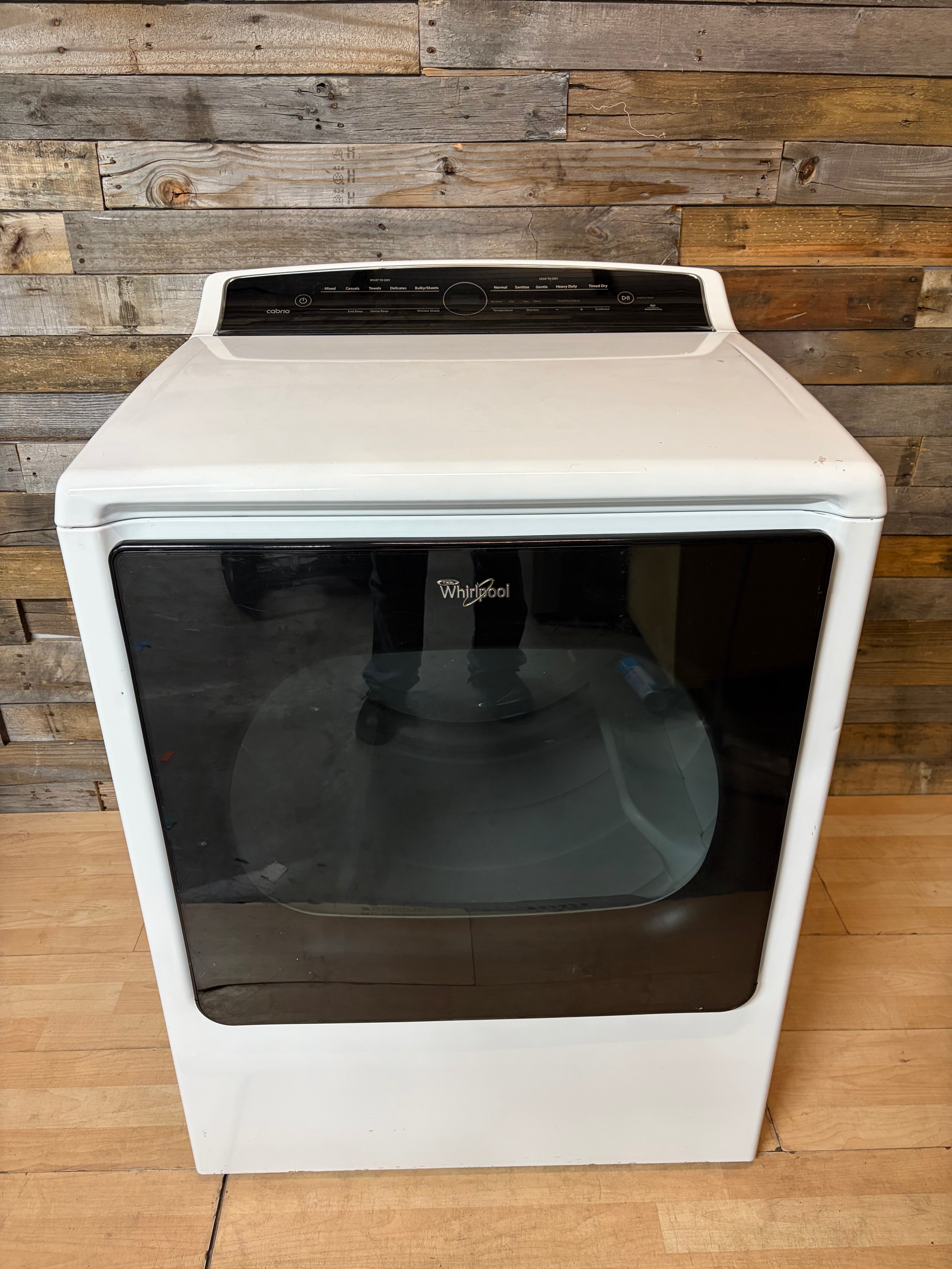 White Whirlpool Cabrio XL Dryer
