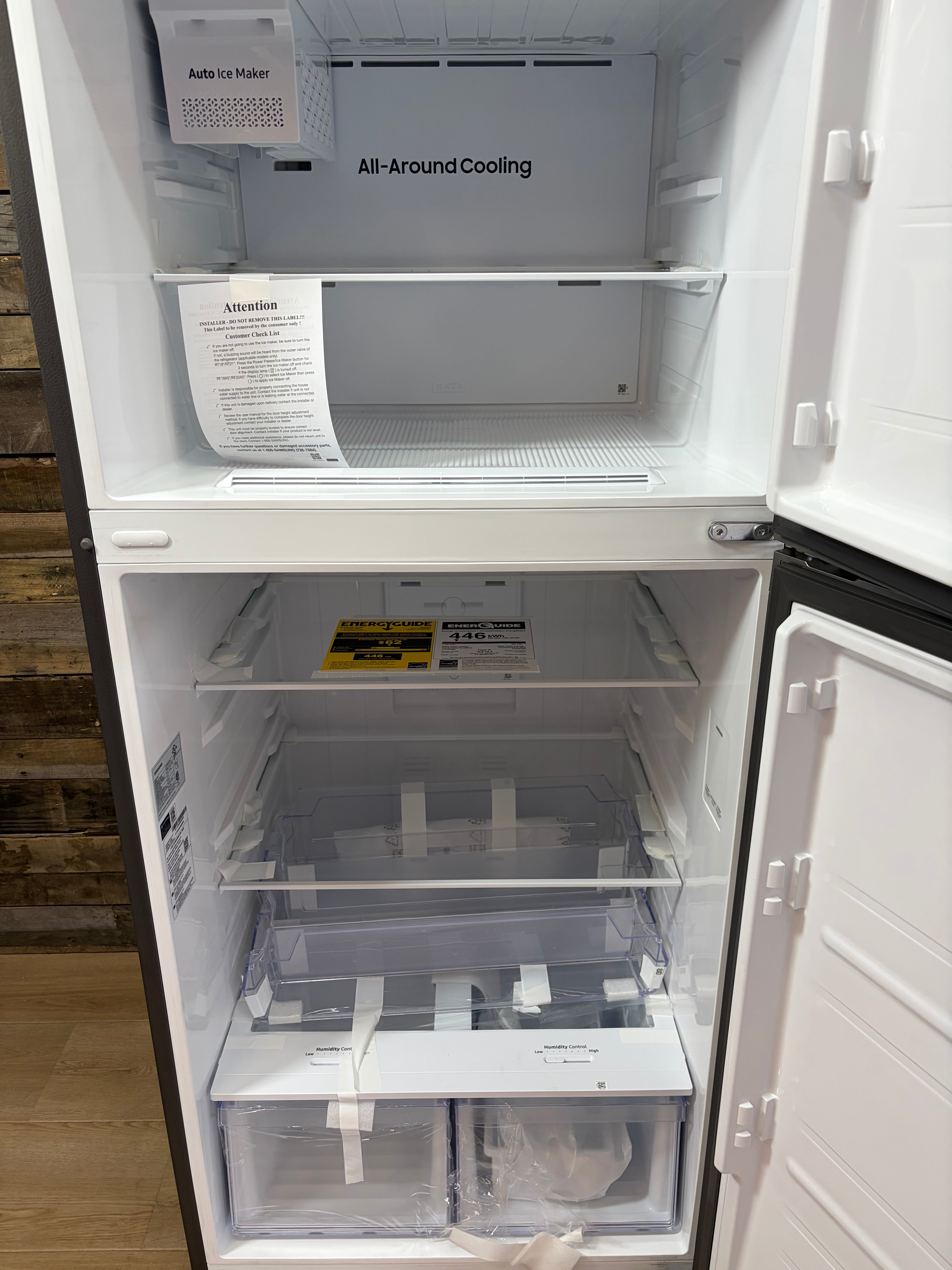 Samsung 18-Cu. Ft. Top Freezer Refrigerator with Ice Maker