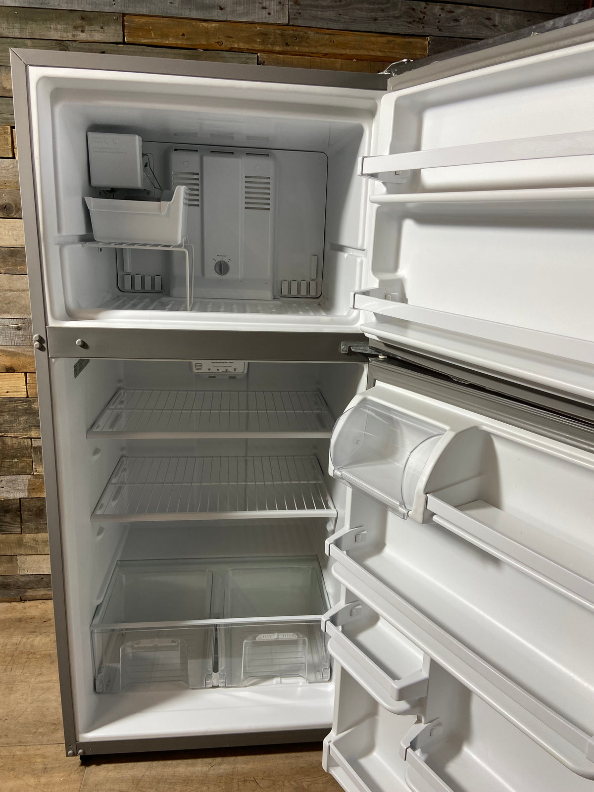 Amana 30” Stainless Steel Top/Bottom Refrigerator With Ice Maker