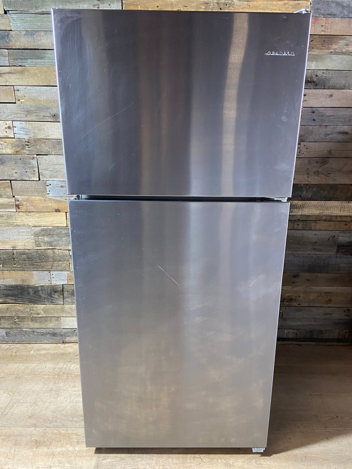 Amana 30” Stainless Steel Top/Bottom Refrigerator With Ice Maker