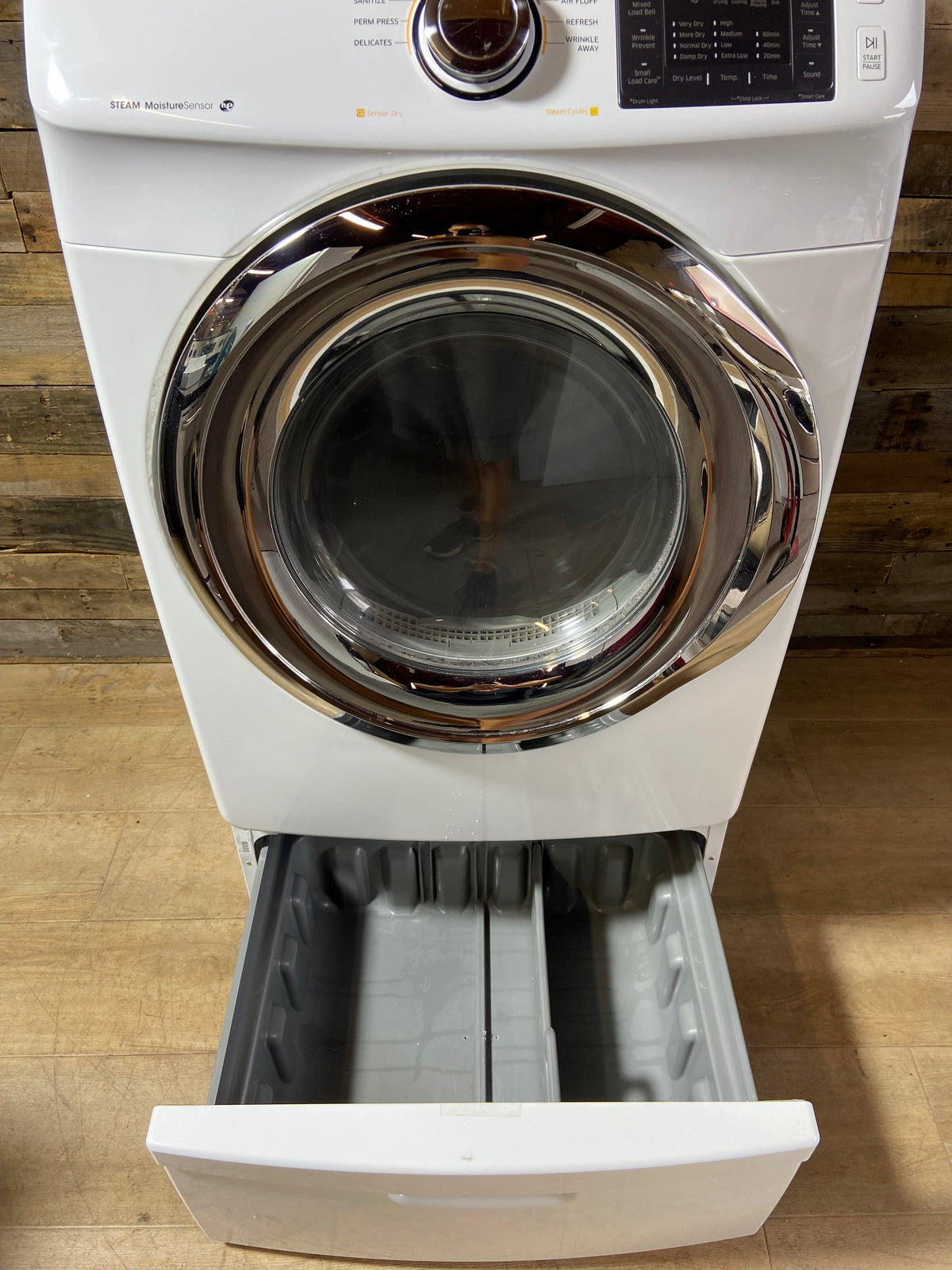 Samsung Front Load Style Large Capacity Dryer With Pedestal