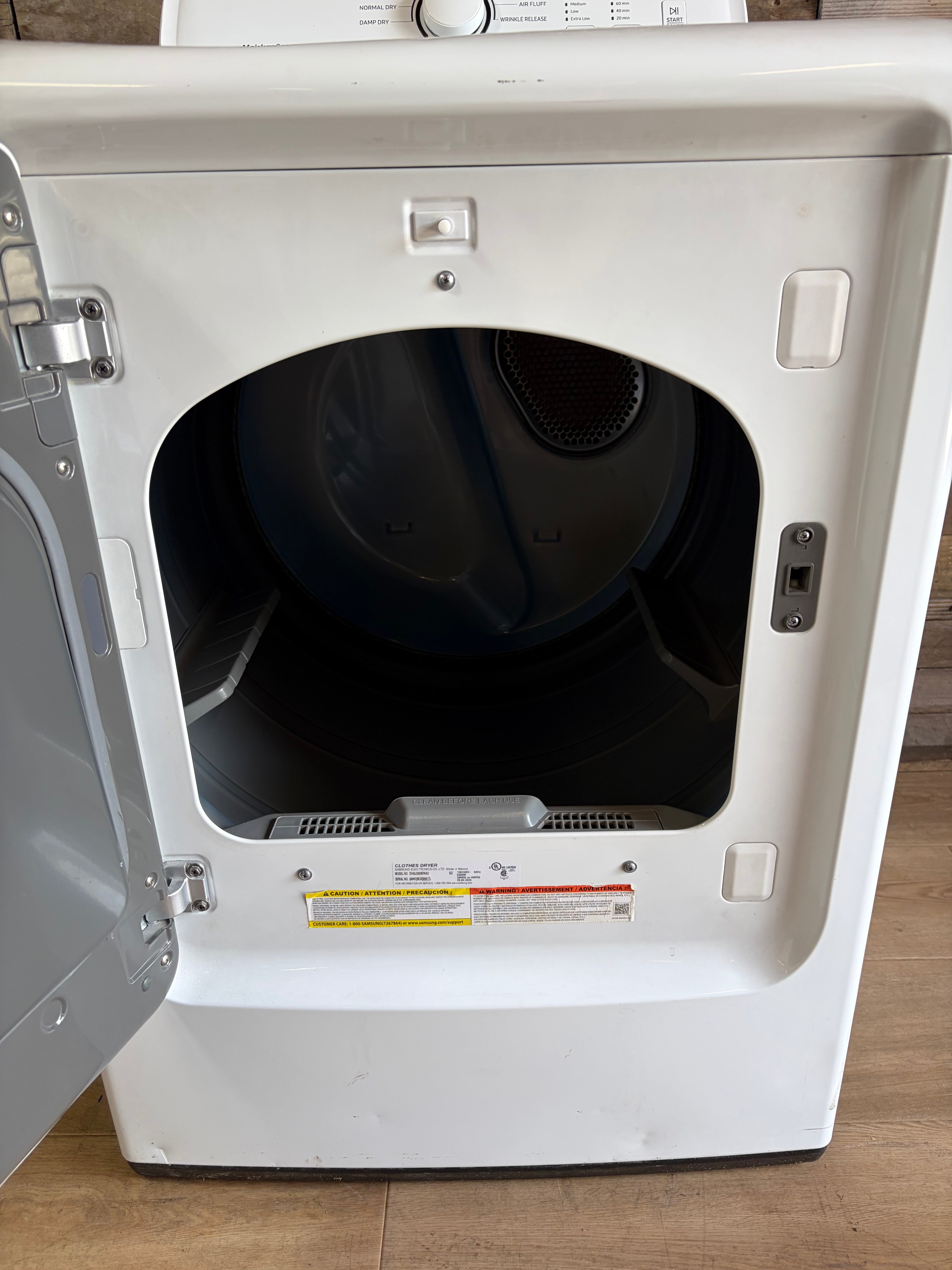 Samsung White Moisture Sensor Dryer