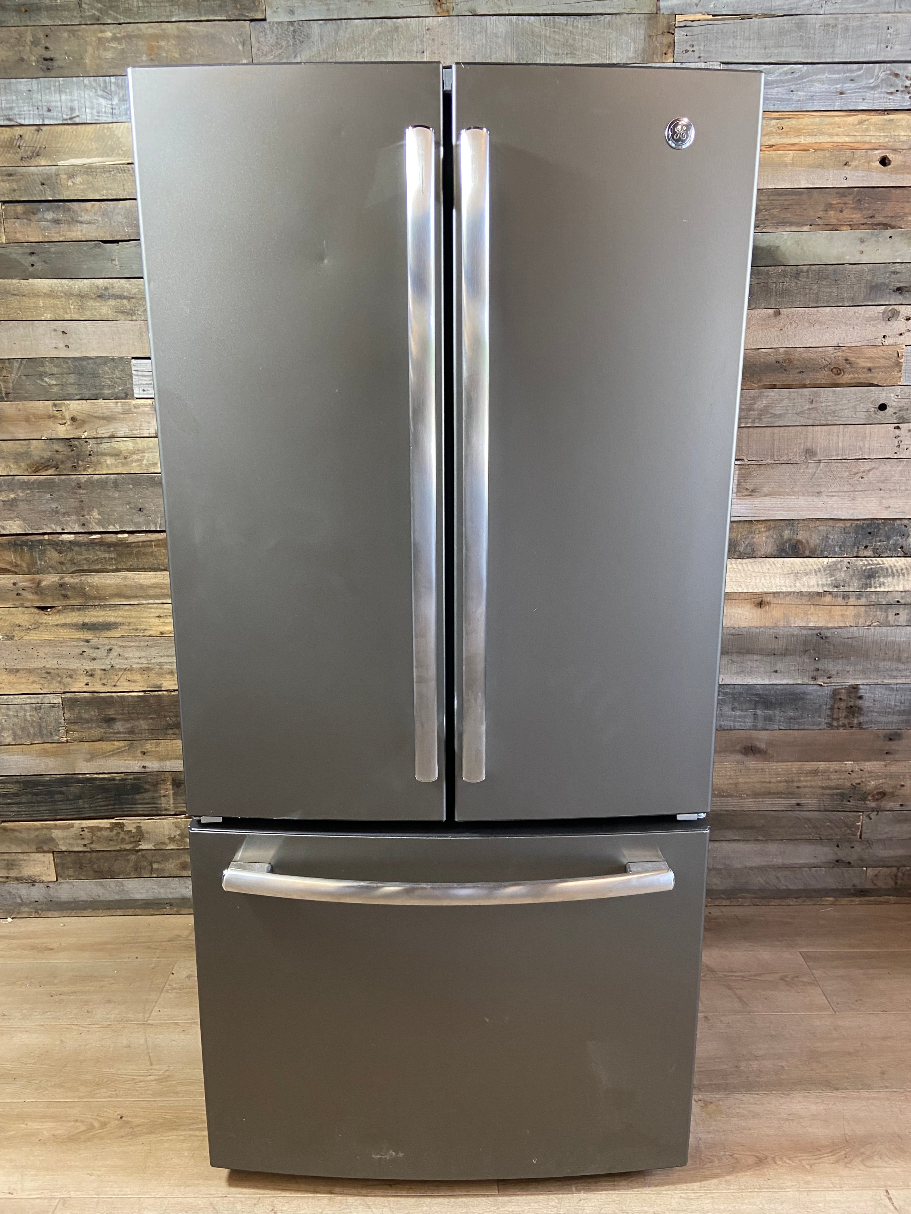 GE Slate Standard-Depth 27-cu ft French Door Refrigerator (Inside Fridge Water/Ice Maker)