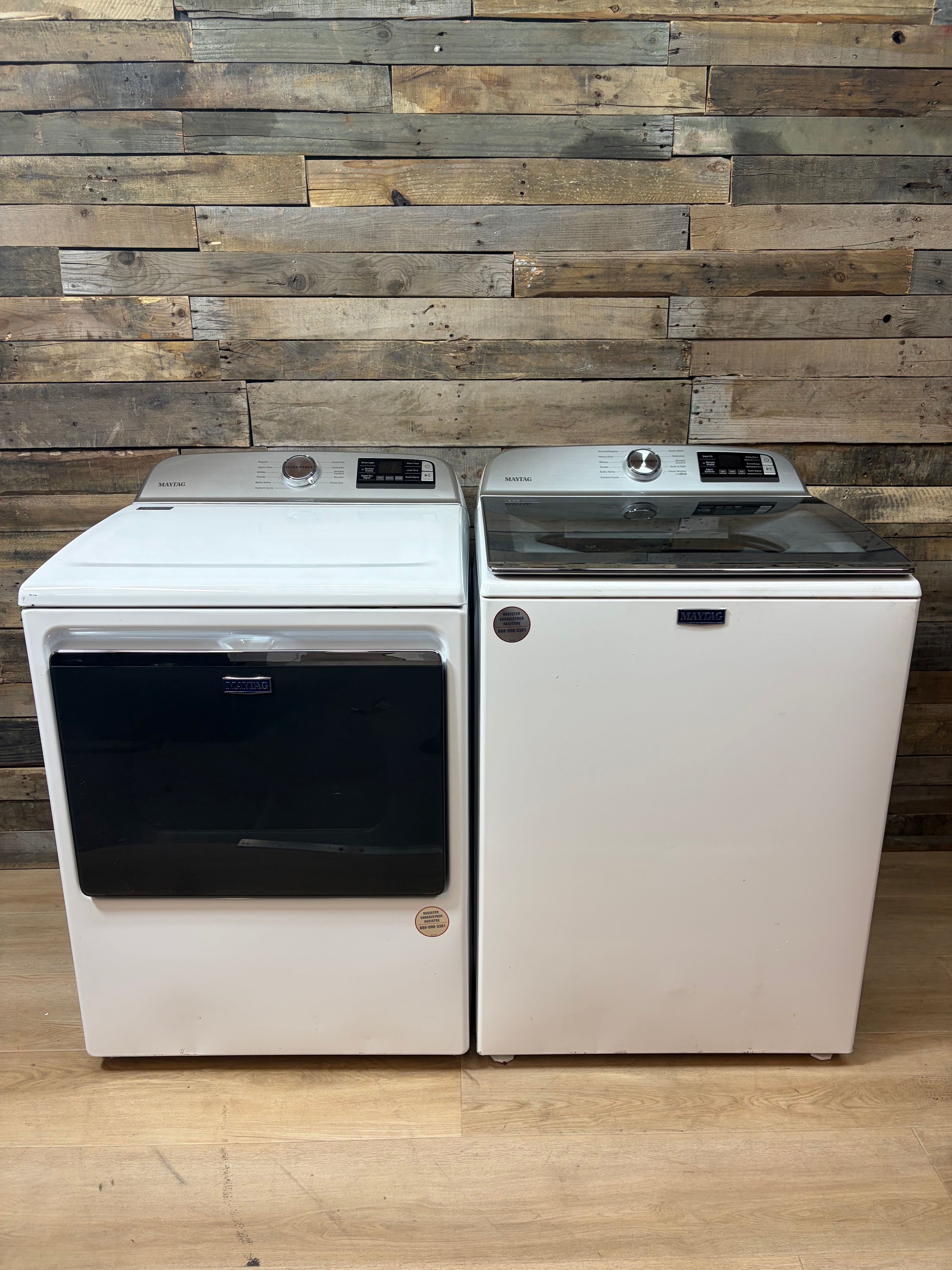 White Maytag Large Capacity Agitator Extra Power Top Load Set