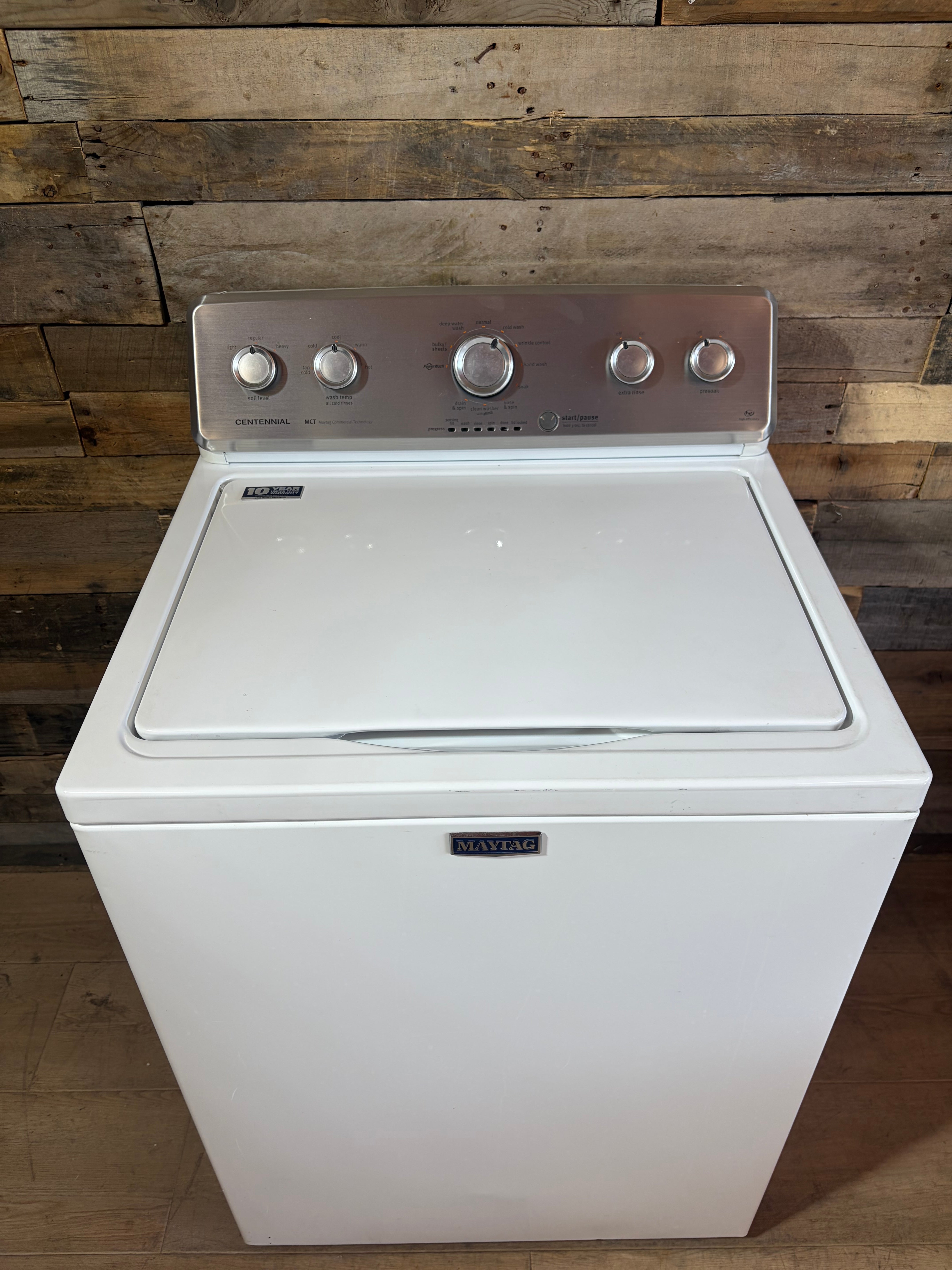 Maytag Large Capacity Top Load Washer With Agitator