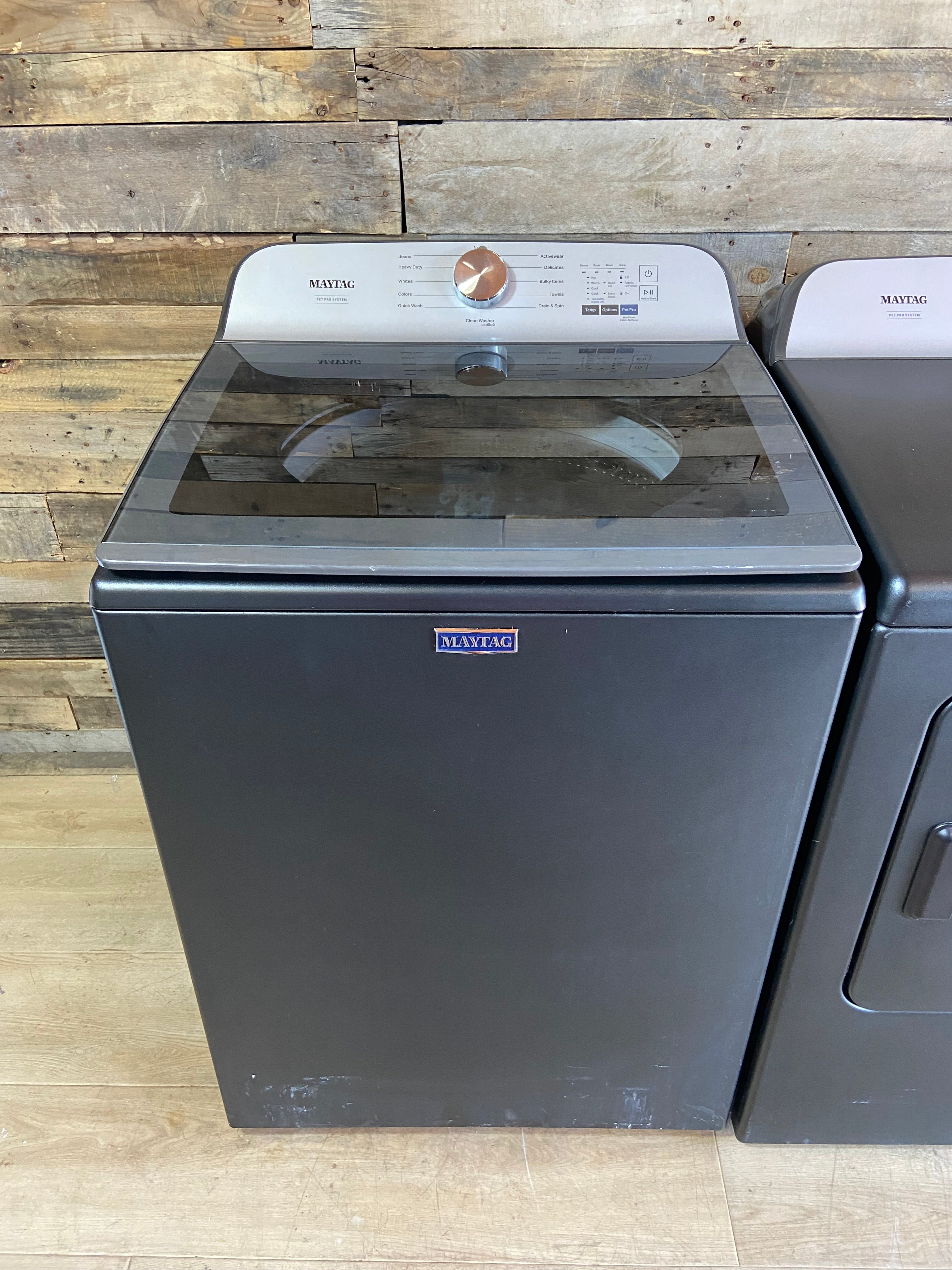 Maytag Pet Pro Large Capacity Washer & Dryer Set