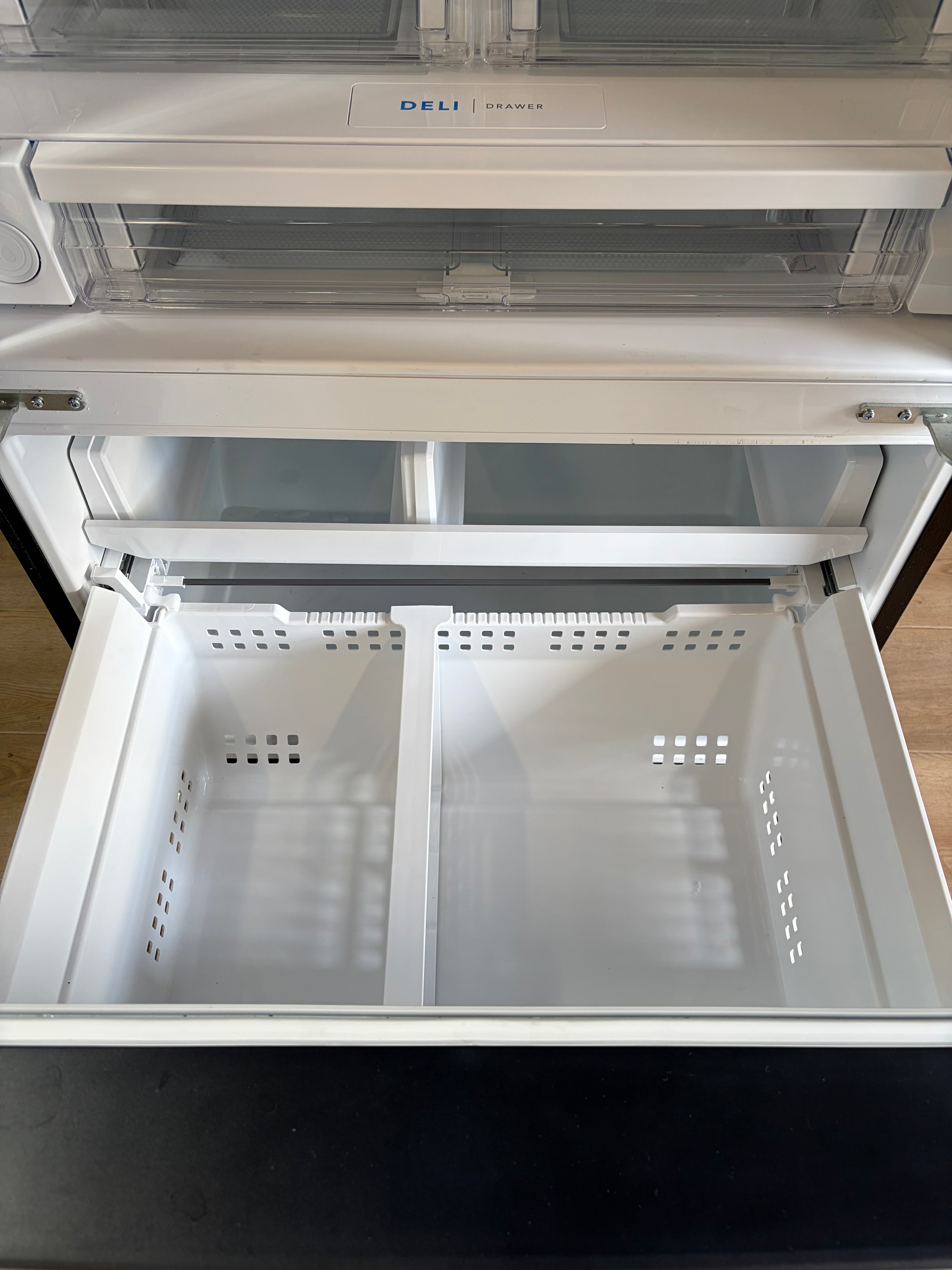 Frigidaire Standard-Depth 27.8-cu ft 36-in Wide with Ice Maker (Black Stainless Steel)