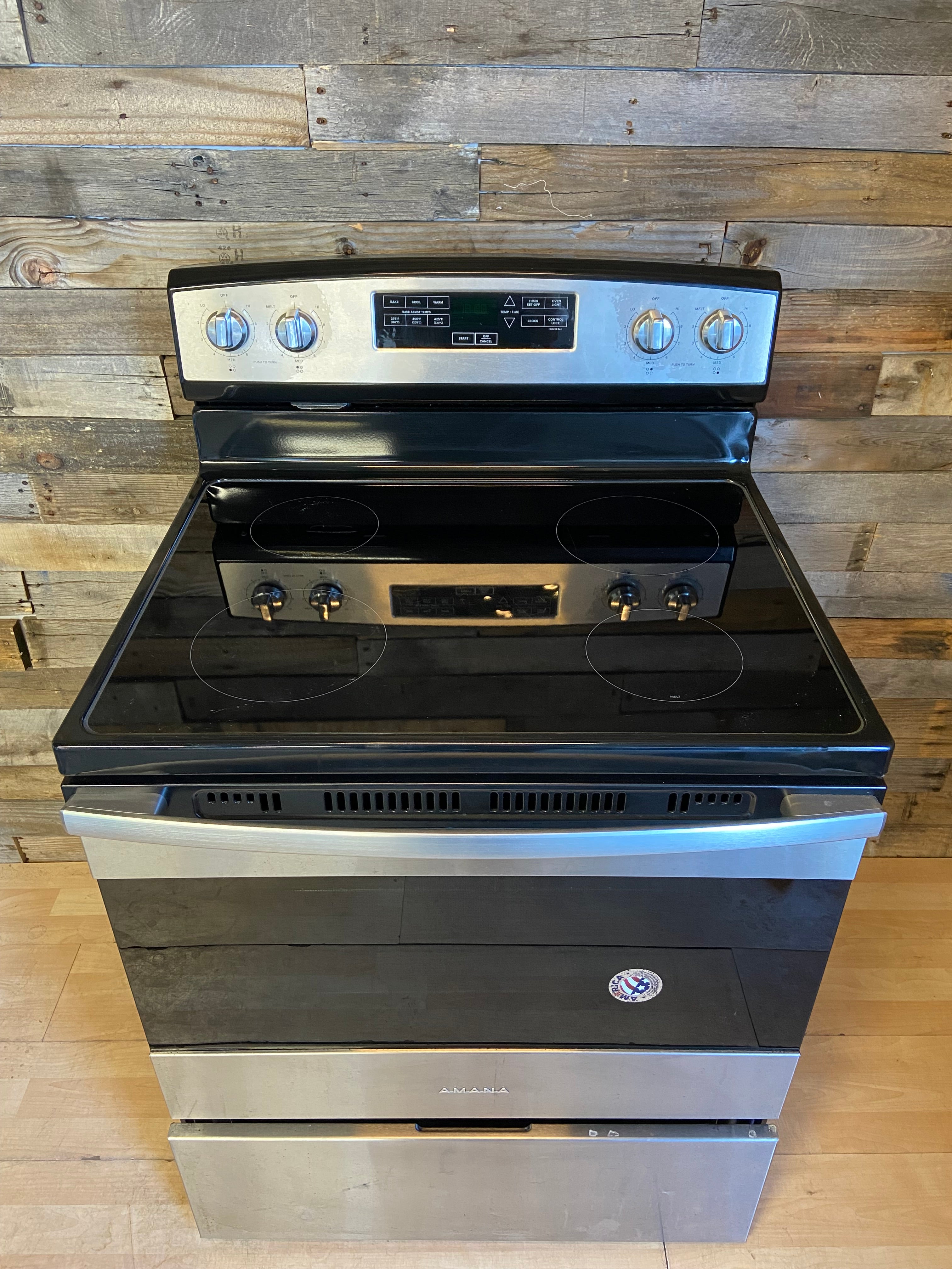 Amana 5 Burner Range