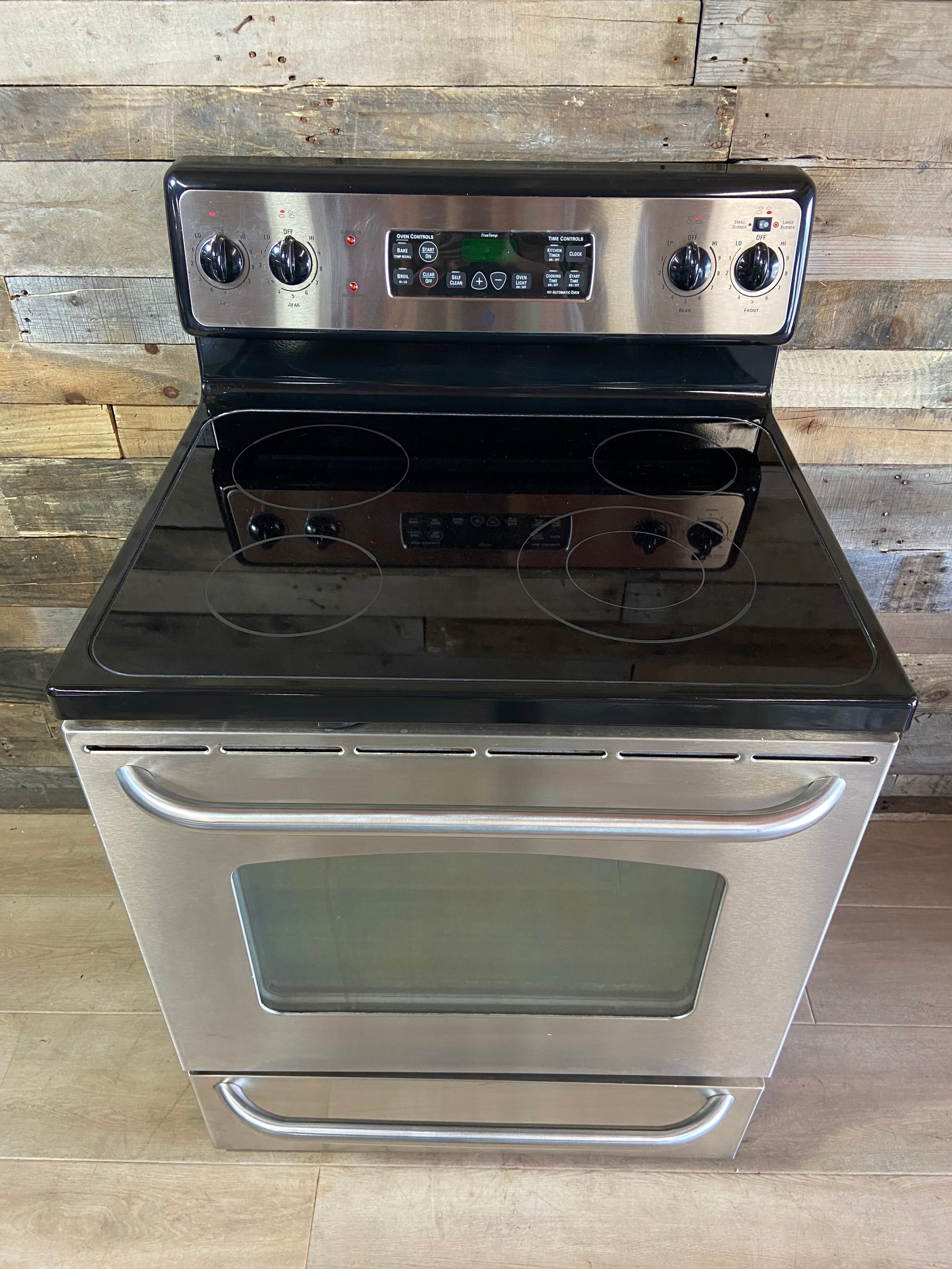 GE Stainless 4 Burner Glass Top Range