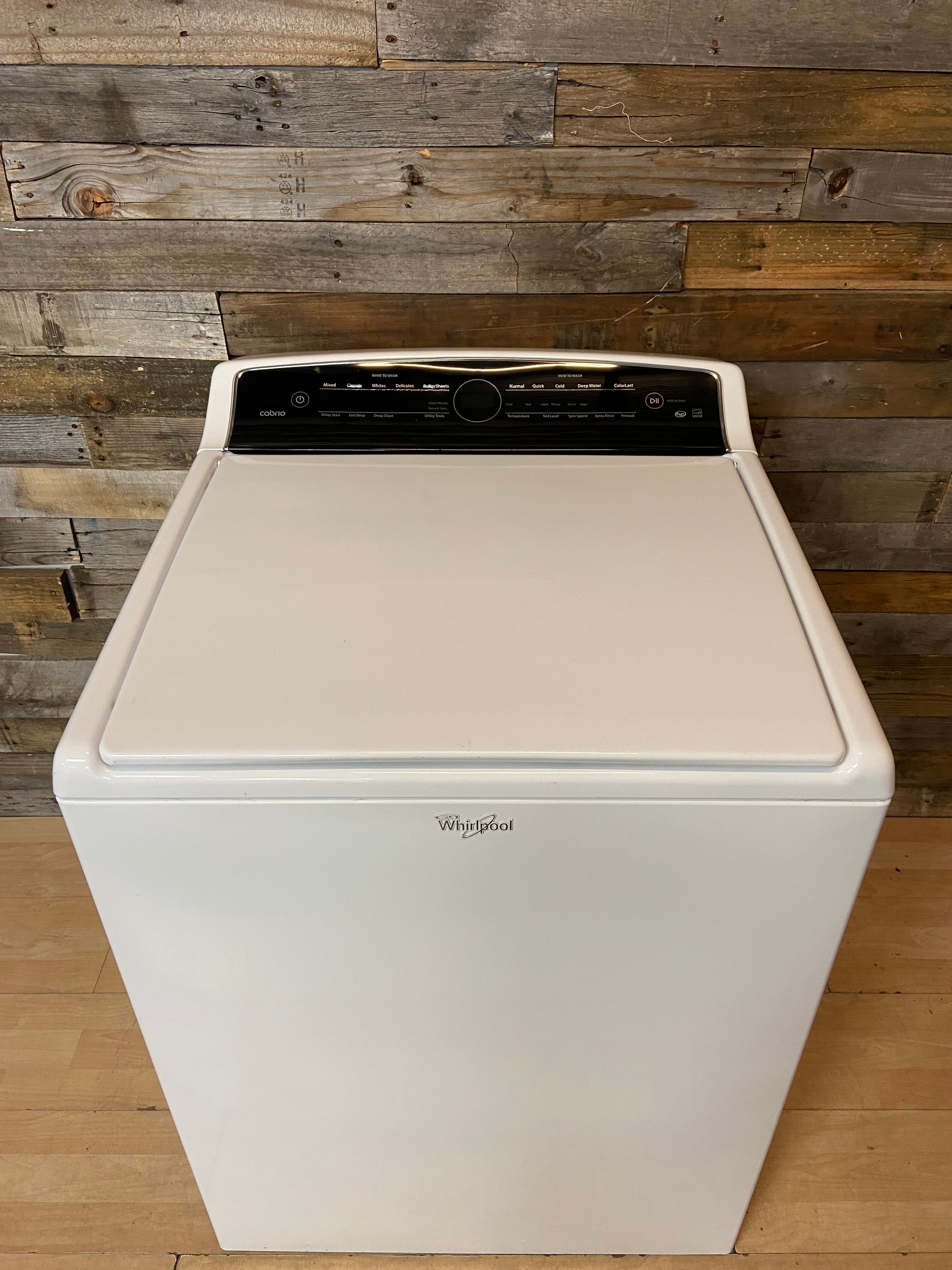 White Whirlpool Cabrio Large Capacity Top Load Washer