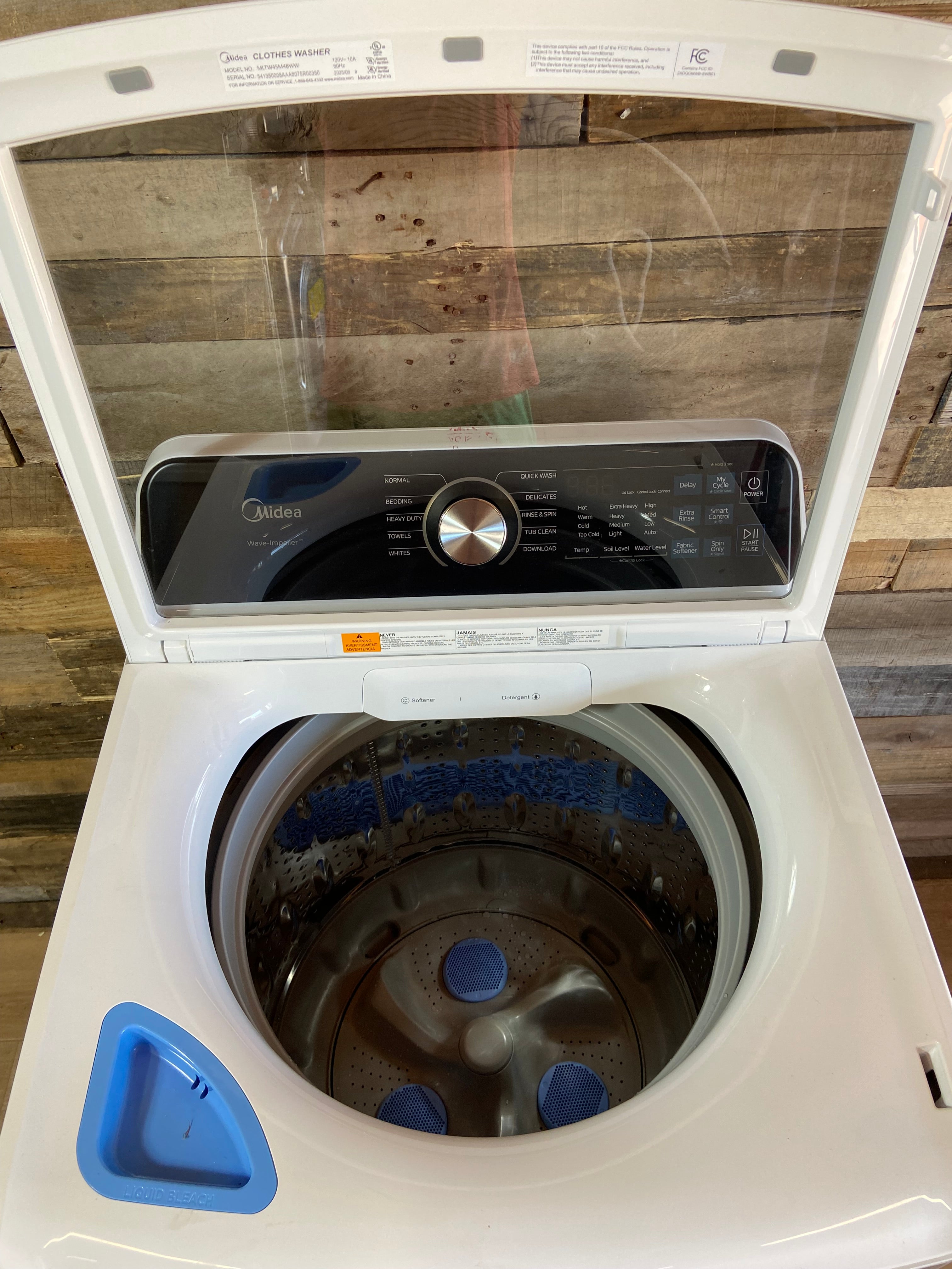 Midea 4.5 cu. ft. Smart Top Load Washer (White)
