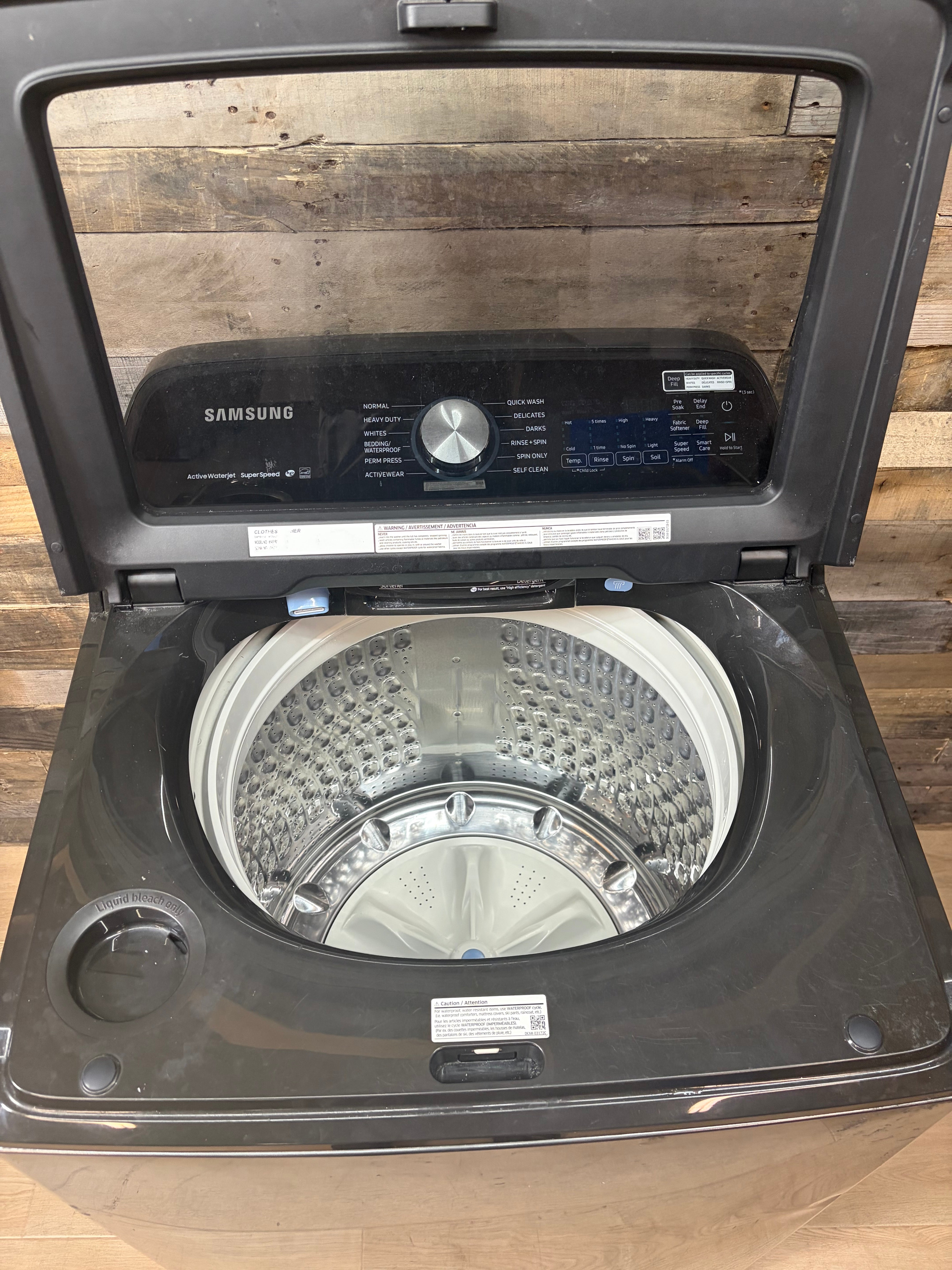 Samsung 5.0 cu. ft. Top Load Washer with Super Speed in Black Stainless Steel