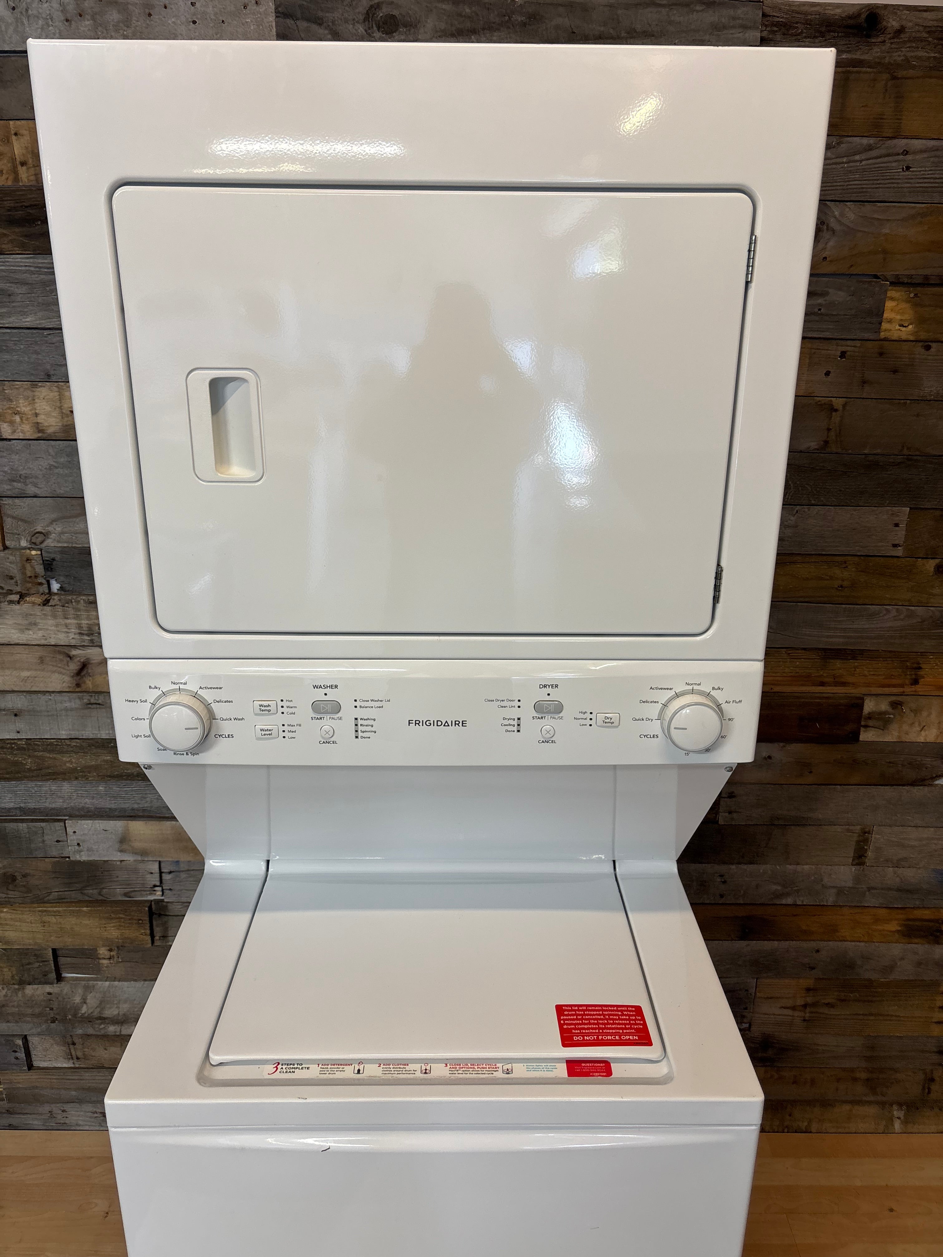 Frigidaire Laundry Center