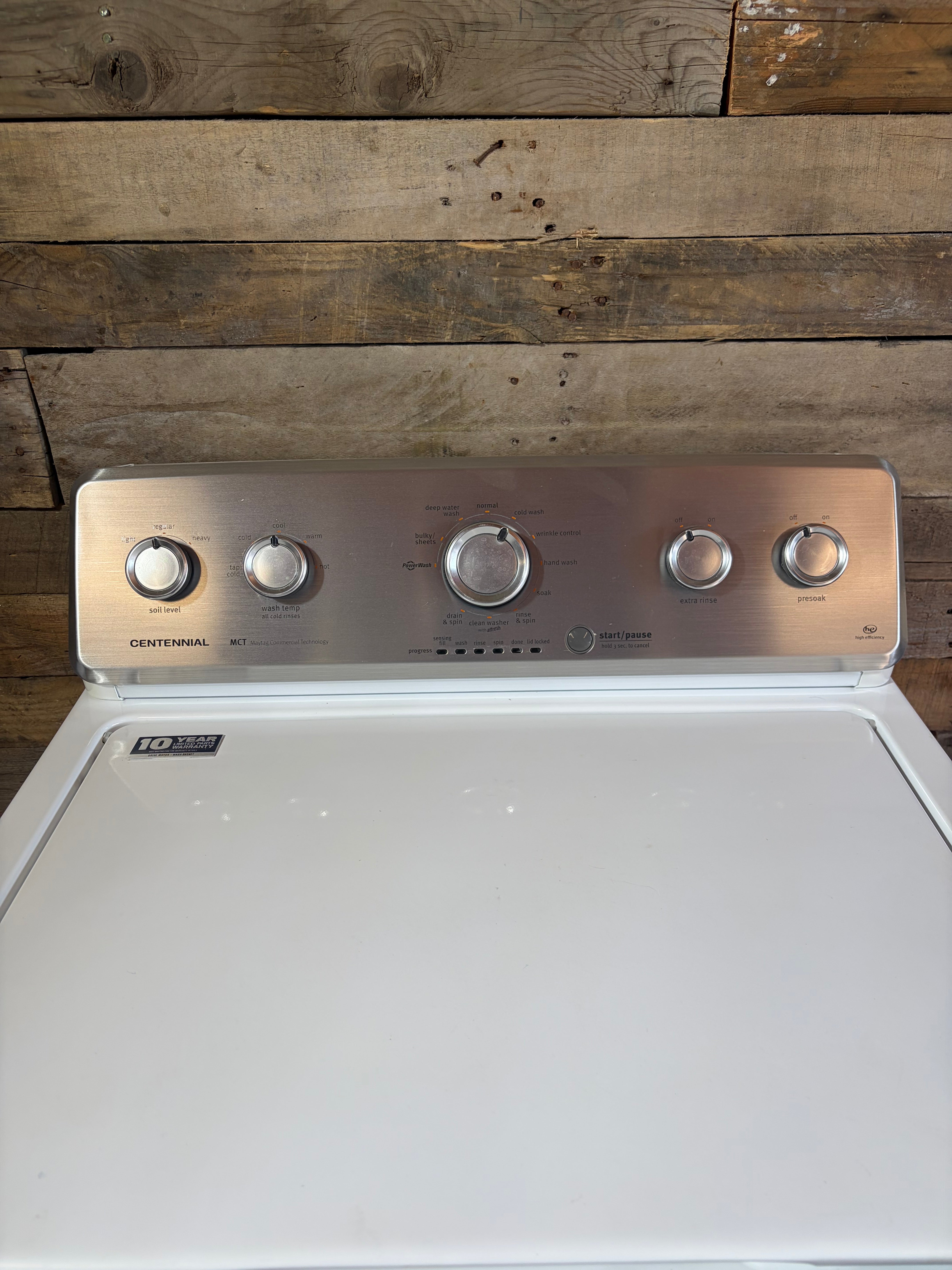 Maytag Large Capacity Top Load Washer With Agitator