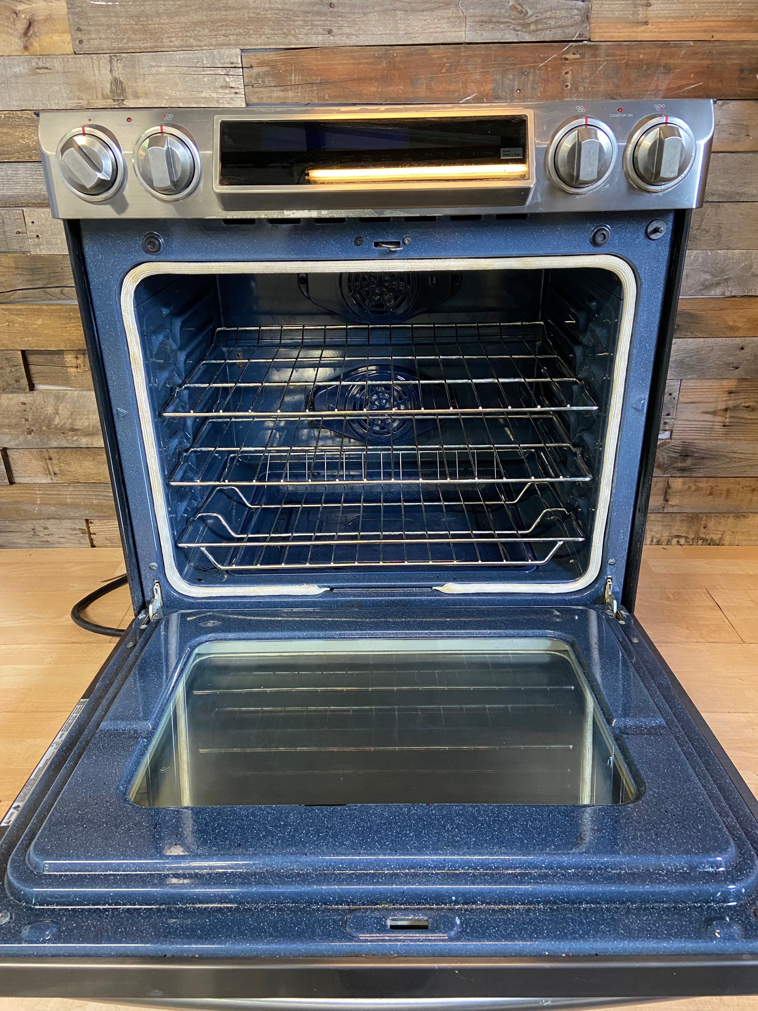 Samsung Black Stainless Slide in Convection Range